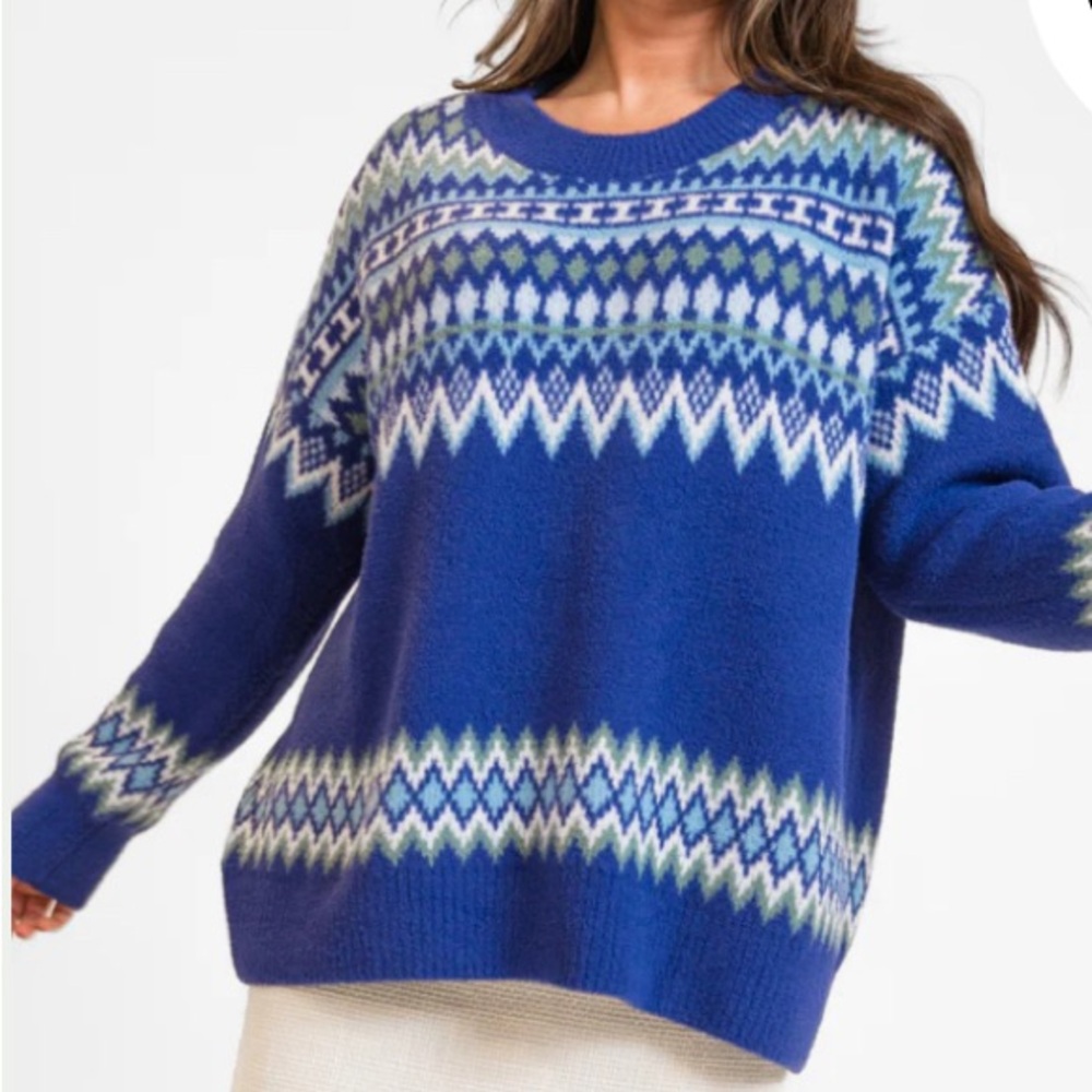 Pink Lily Blue Oversized Fuzzy Isle Sweater